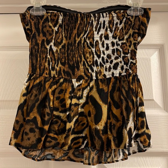 Wet Seal- Leopard Print peplum tube top - Picture 5 of 9